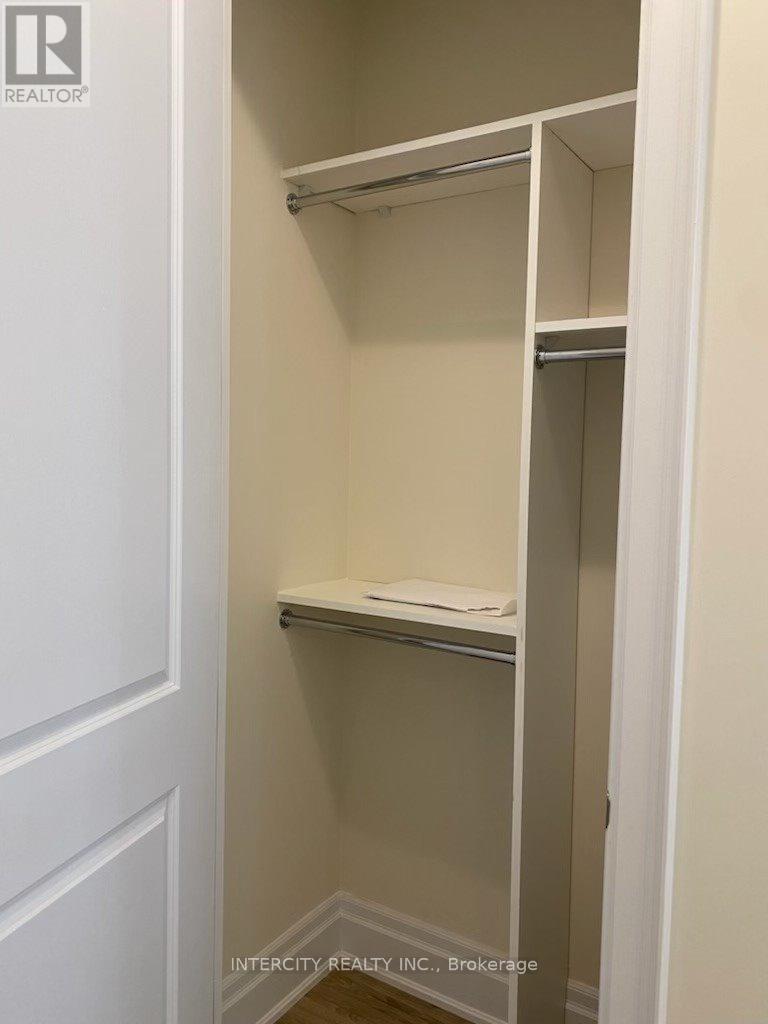 Ph04 - 9085 Jane Street, Vaughan, Ontario  L4K 2N9 - Photo 12 - N12628360