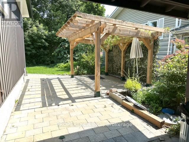 139 Carlson Drive, Newmarket, Ontario  L3Y 3H1 - Photo 3 - N12628400