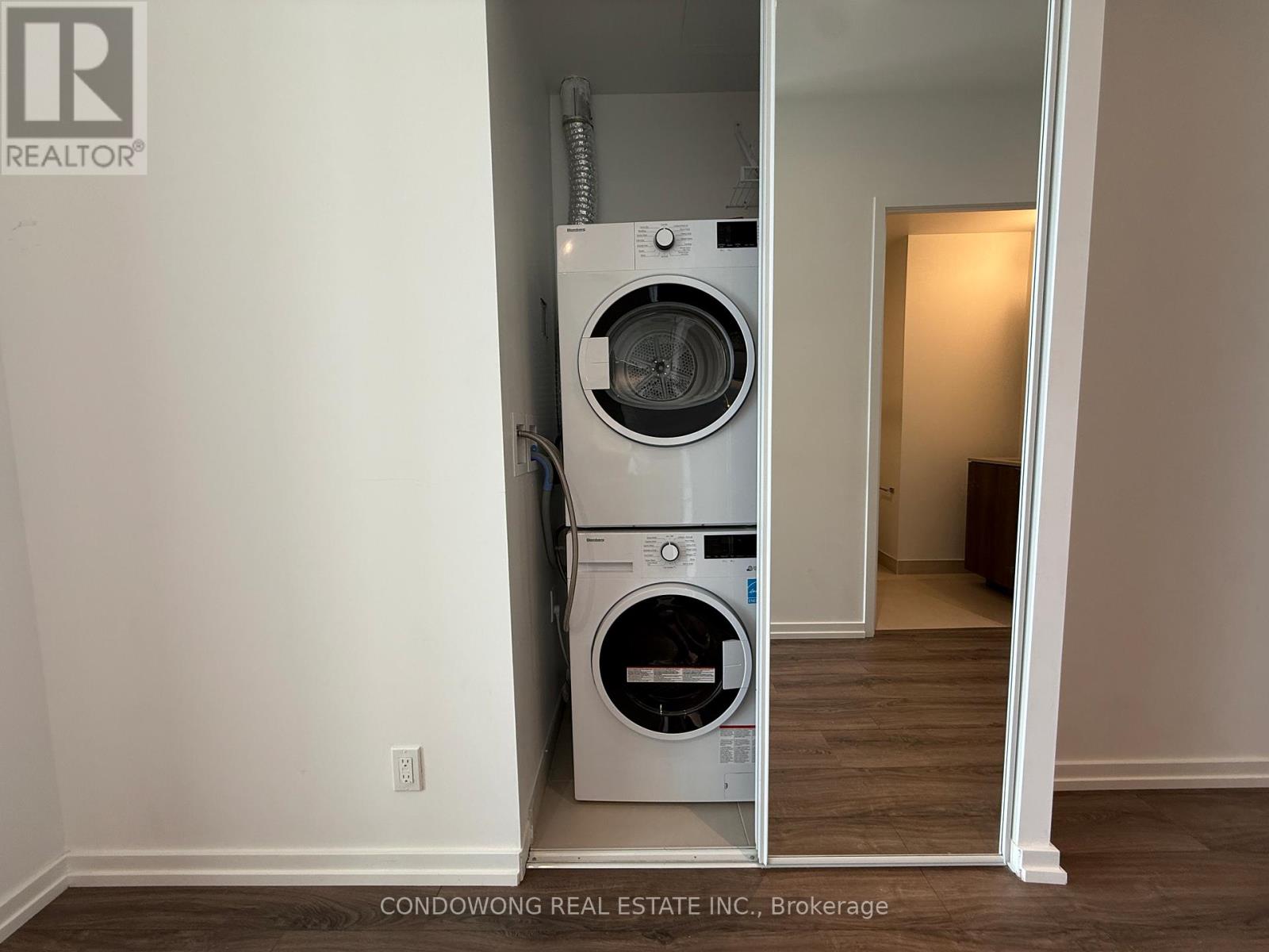 2506 - 1000 Portage Parkway, Vaughan, Ontario  L4K 0L1 - Photo 2 - N12628434