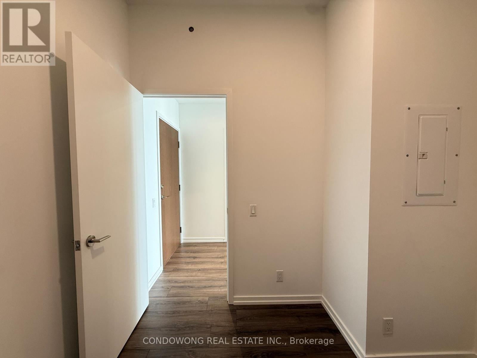 2506 - 1000 Portage Parkway, Vaughan, Ontario  L4K 0L1 - Photo 4 - N12628434