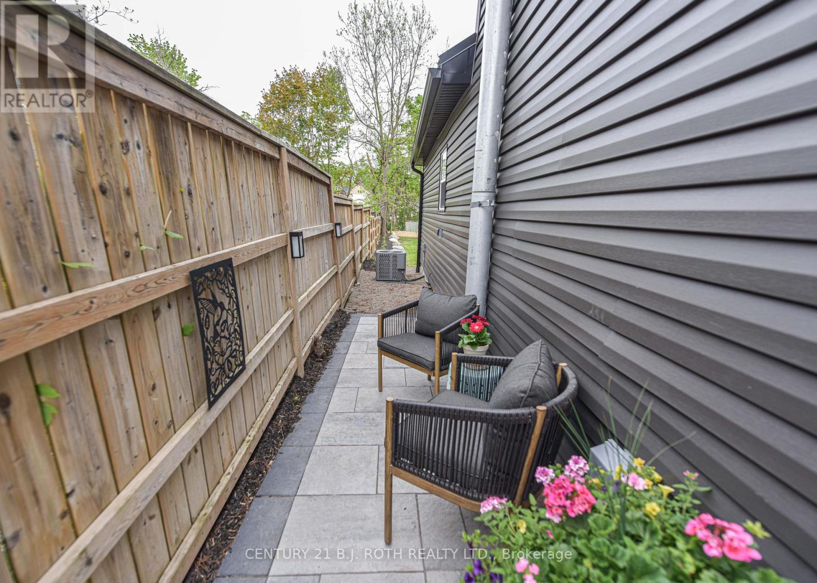 274 Mississaga Street W, Orillia, Ontario  L3V 3B8 - Photo 33 - S12627390