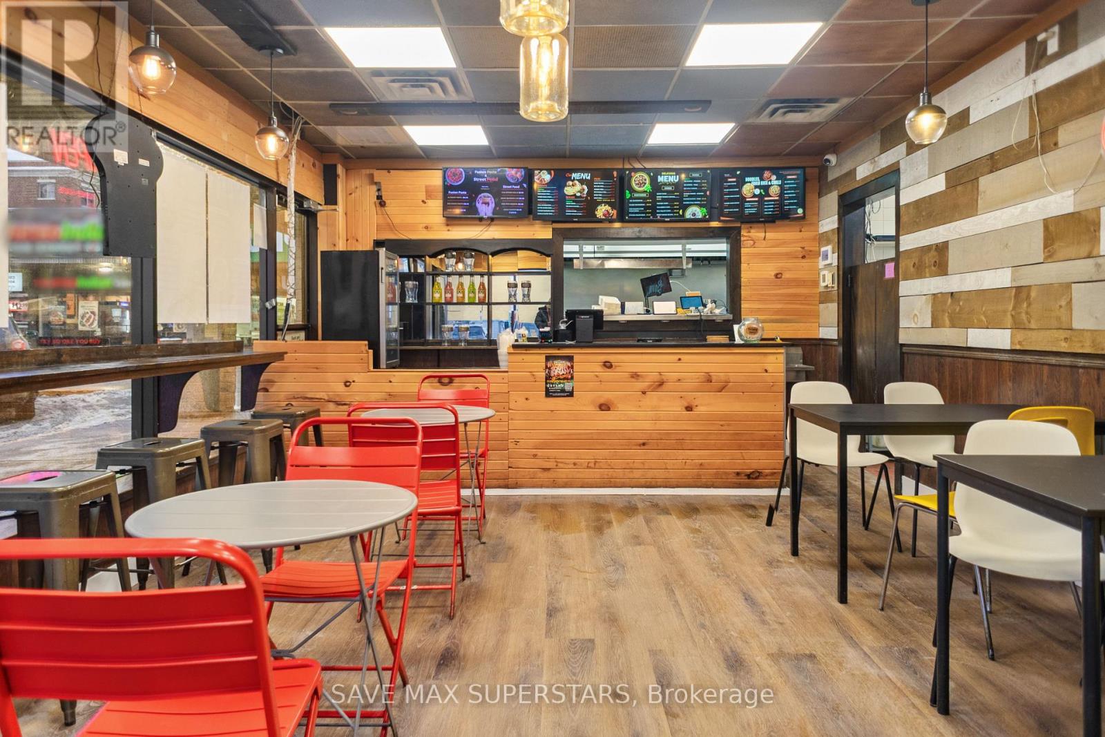 16 - 353 Duckworth Street, Barrie, Ontario  L4M 5C2 - Photo 9 - S12628298