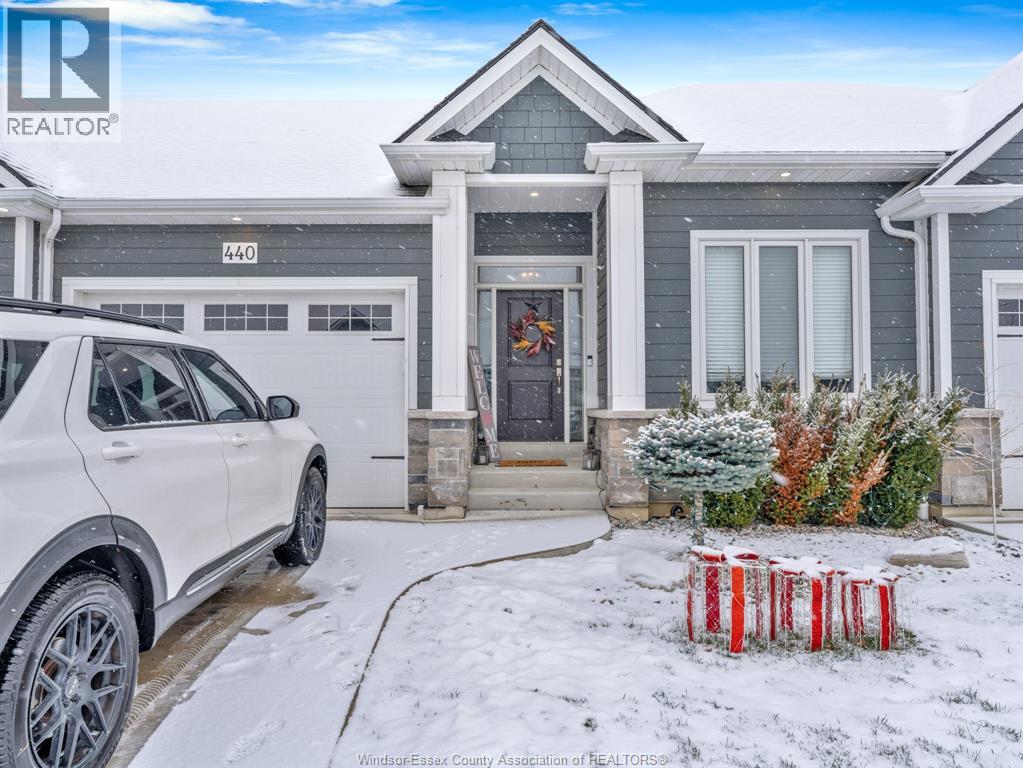 MLS# 25031597: 440 BRUNMAR CRESCENT, Lakeshore, Canada