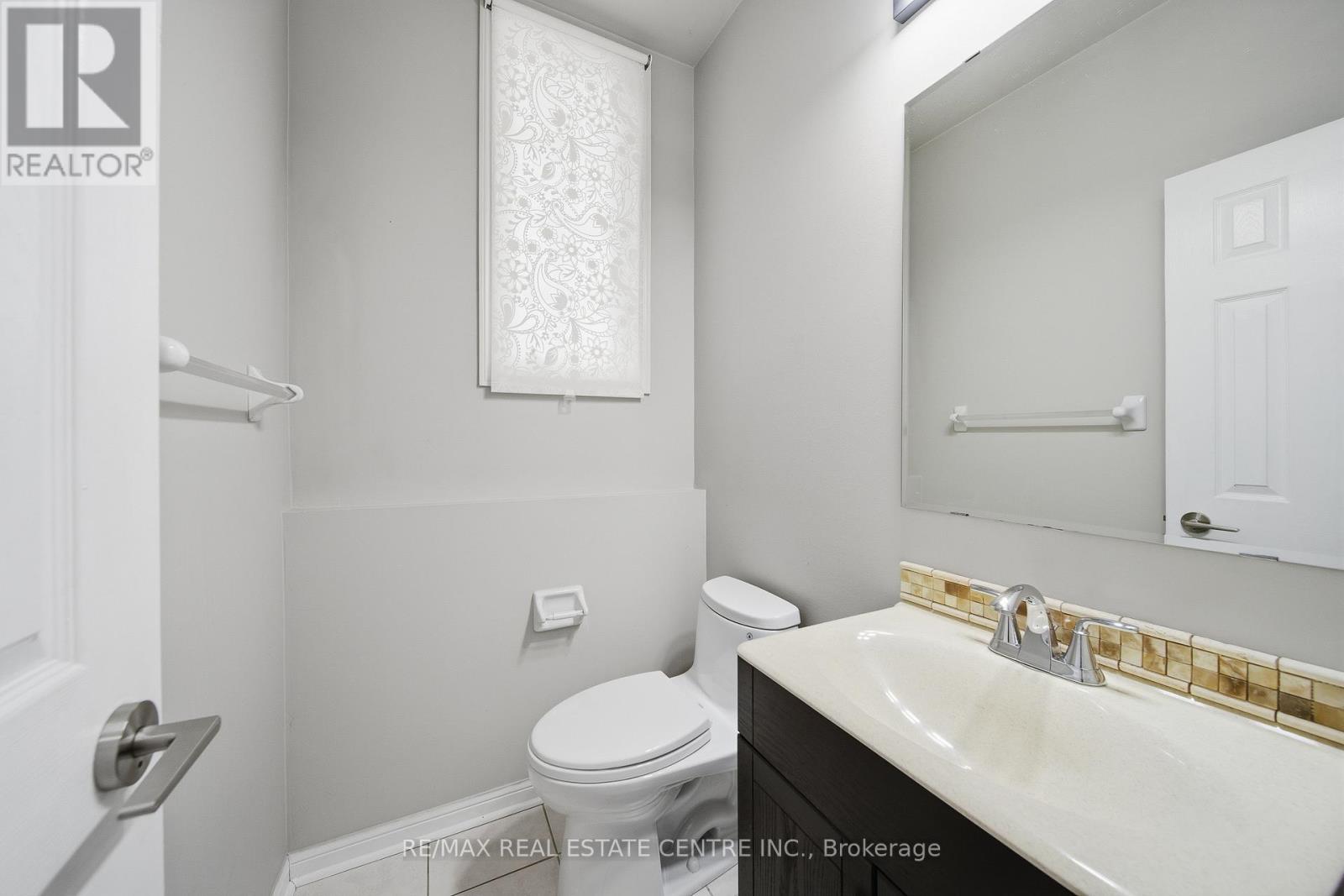 2466 Appalachain Drive, Oakville, Ontario  L6M 4S6 - Photo 20 - W12628324