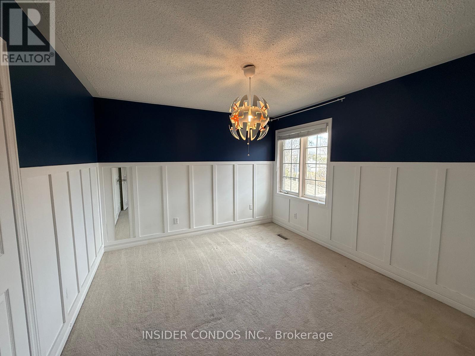 927 Gaslight Way, Mississauga, Ontario  L5W 1A2 - Photo 12 - W12628378