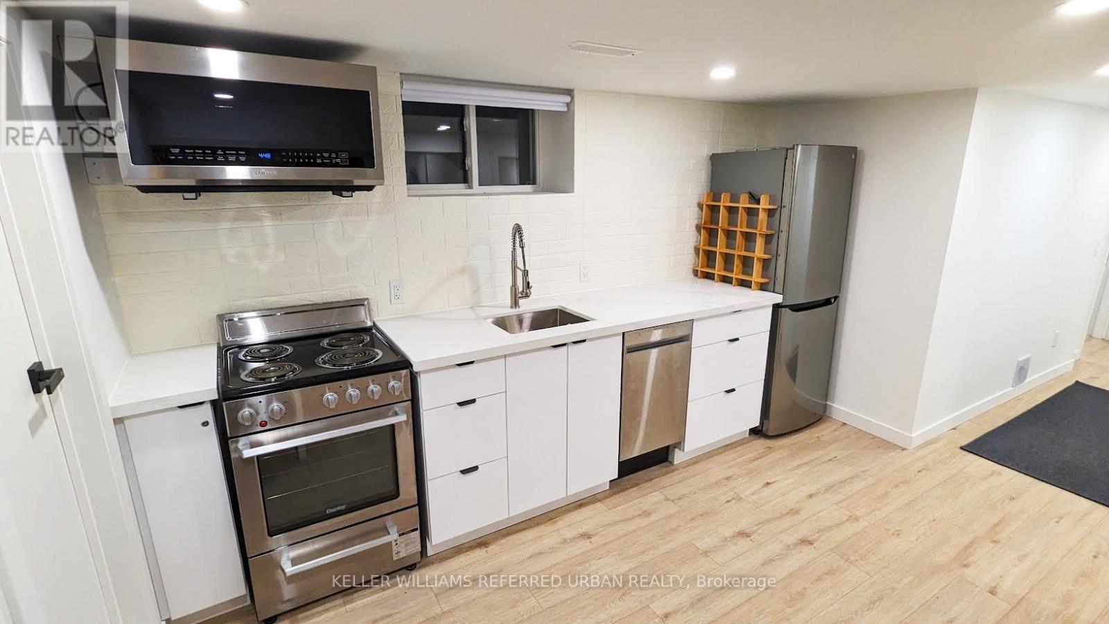 Lower - 2301 Lawrence Avenue W, Toronto, Ontario  M9P 2A7 - Photo 8 - W12628382