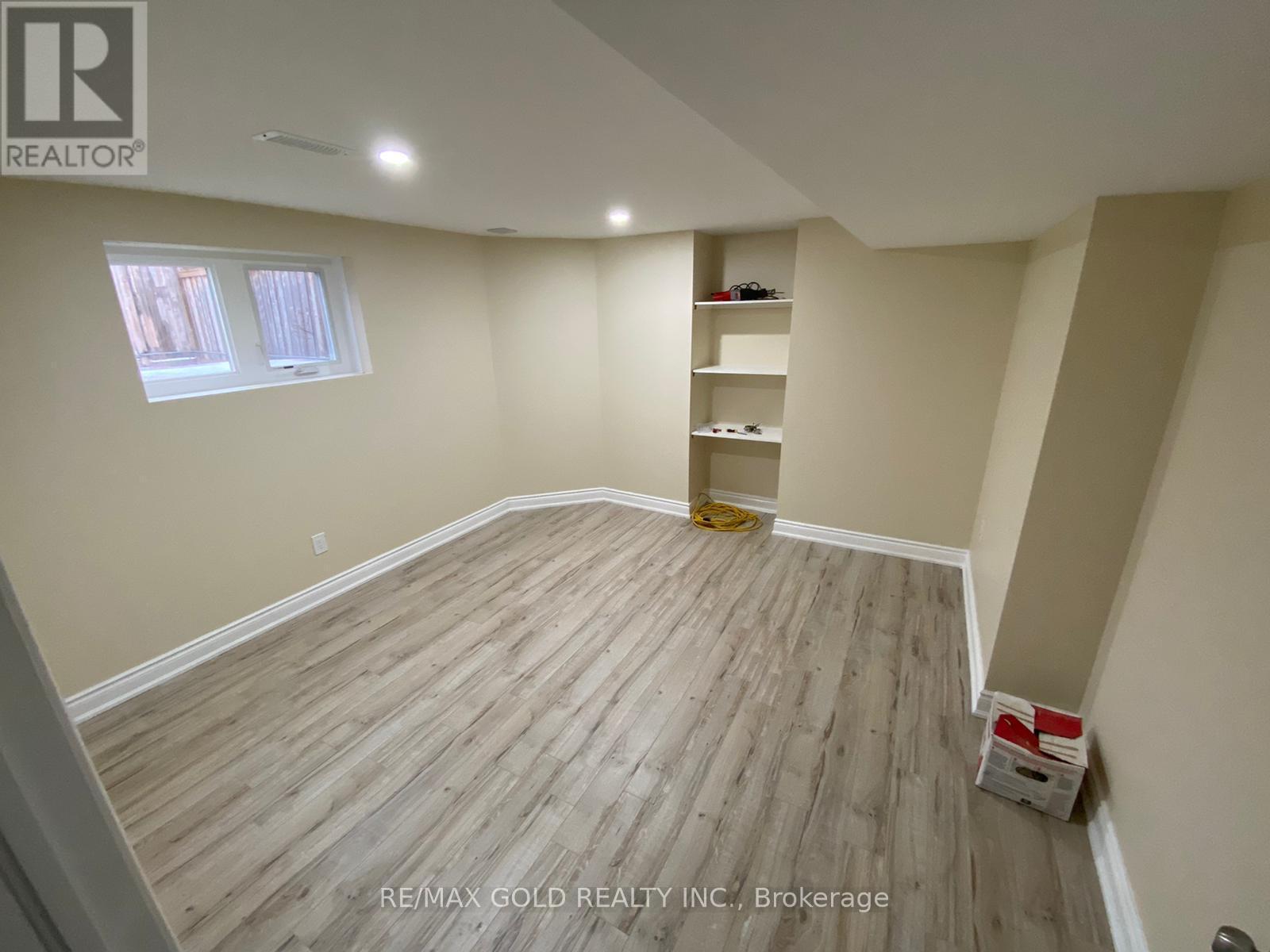 Lower - 1664 Norris Circle, Milton, Ontario  L9T 6A3 - Photo 13 - W12628396