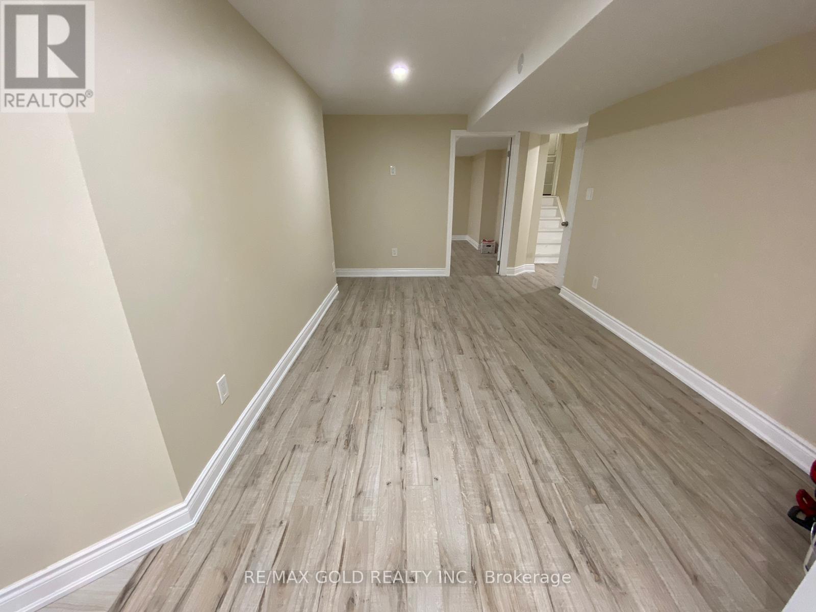 Lower - 1664 Norris Circle, Milton, Ontario  L9T 6A3 - Photo 3 - W12628396