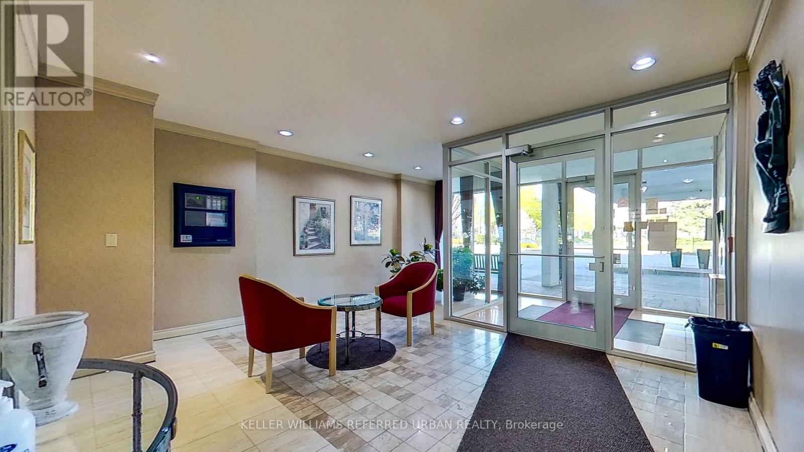 303 - 14 Neilson Drive, Toronto, Ontario  M9C 1V6 - Photo 9 - W12628402