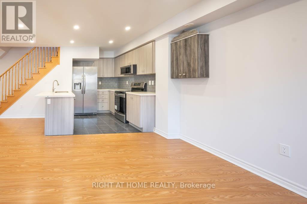 53 - 200 Veterans Drive, Brampton, Ontario  L7A 4S6 - Photo 10 - W12628414