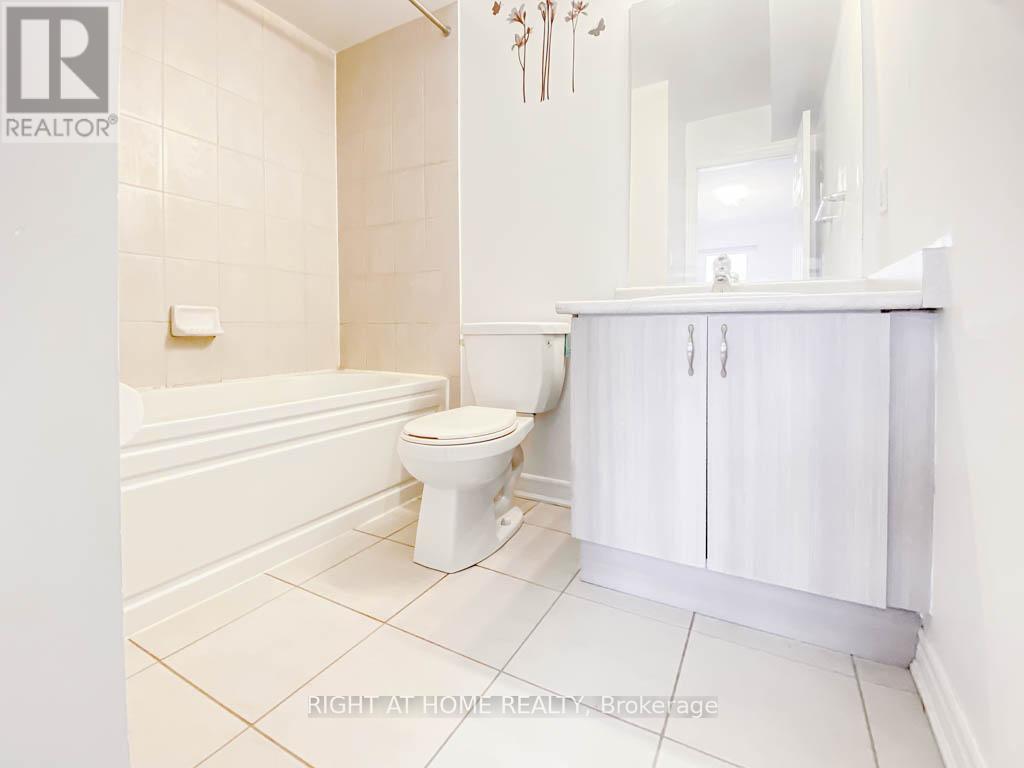 53 - 200 Veterans Drive, Brampton, Ontario  L7A 4S6 - Photo 24 - W12628414