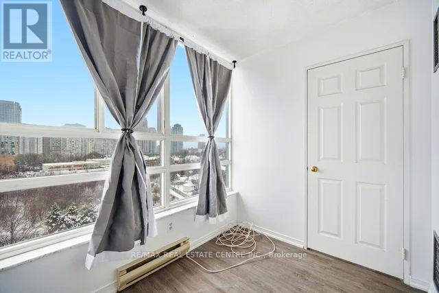 816 - 250 Webb Drive, Mississauga, Ontario  L5B 3Z4 - Photo 29 - W12628446