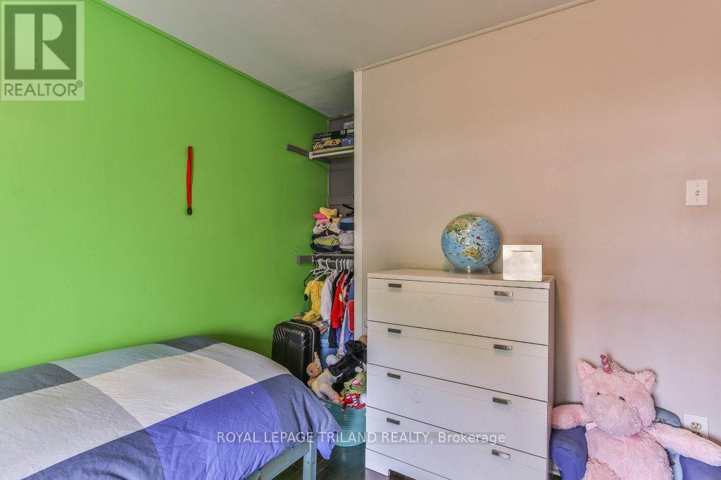 207 East Street, London East, Ontario  N5Z 2S1 - Photo 21 - X12425785