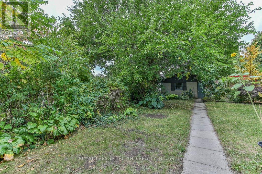 207 East Street, London East, Ontario  N5Z 2S1 - Photo 30 - X12425785