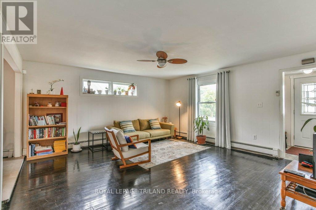 207 East Street, London East, Ontario  N5Z 2S1 - Photo 6 - X12425785