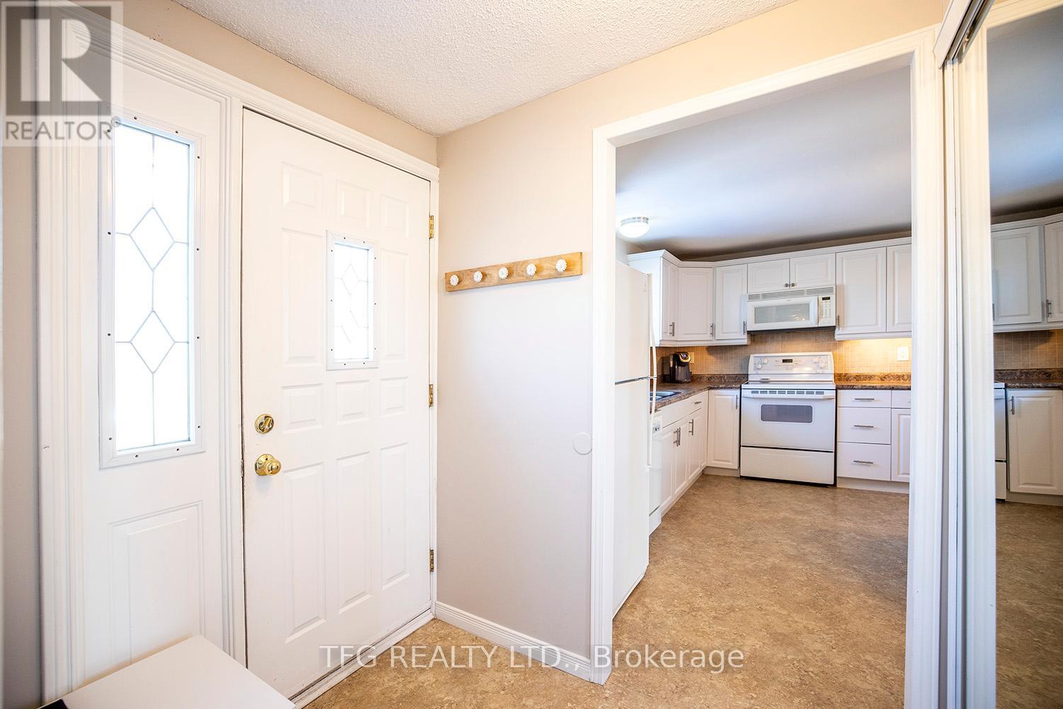 844 Grandview Drive E, Oshawa, Ontario  L1H 7W8 - Photo 18 - E12628460