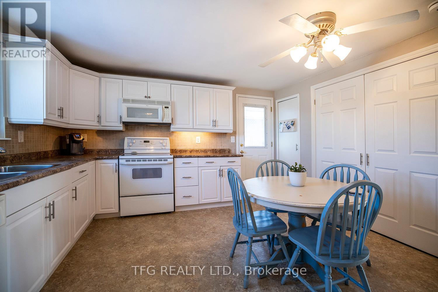 844 Grandview Drive E, Oshawa, Ontario  L1H 7W8 - Photo 2 - E12628460