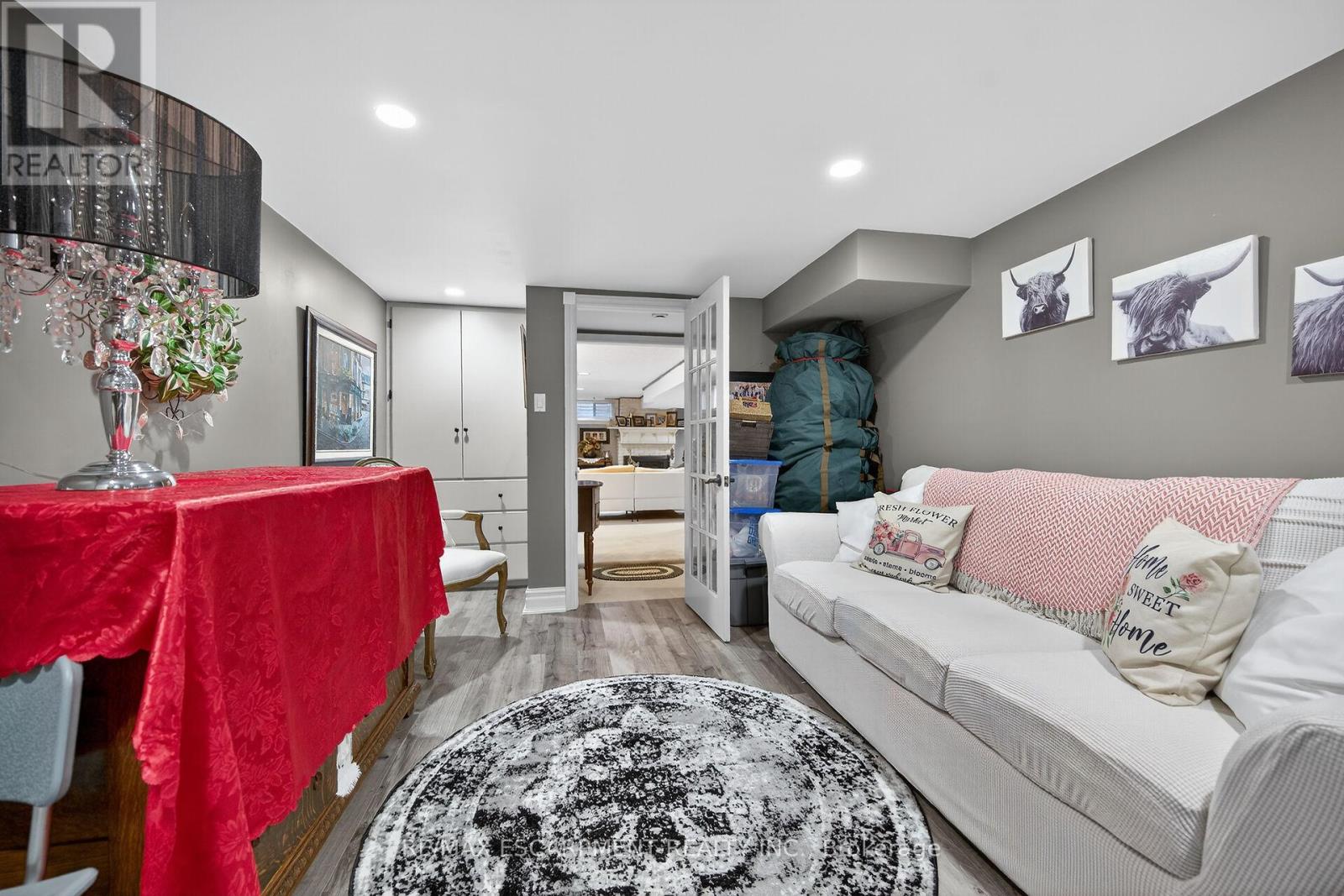 52 Lorne Avenue, Brant, Ontario  N0E 1A0 - Photo 34 - X12628388