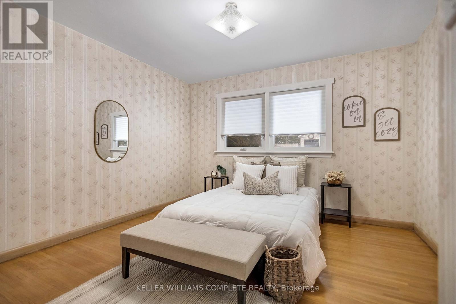 626 Iroquois Avenue, Hamilton, Ontario  L9G 3B4 - Photo 21 - X12628436