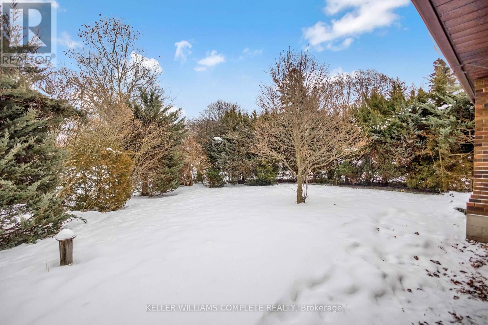 626 Iroquois Avenue, Hamilton, Ontario  L9G 3B4 - Photo 40 - X12628436