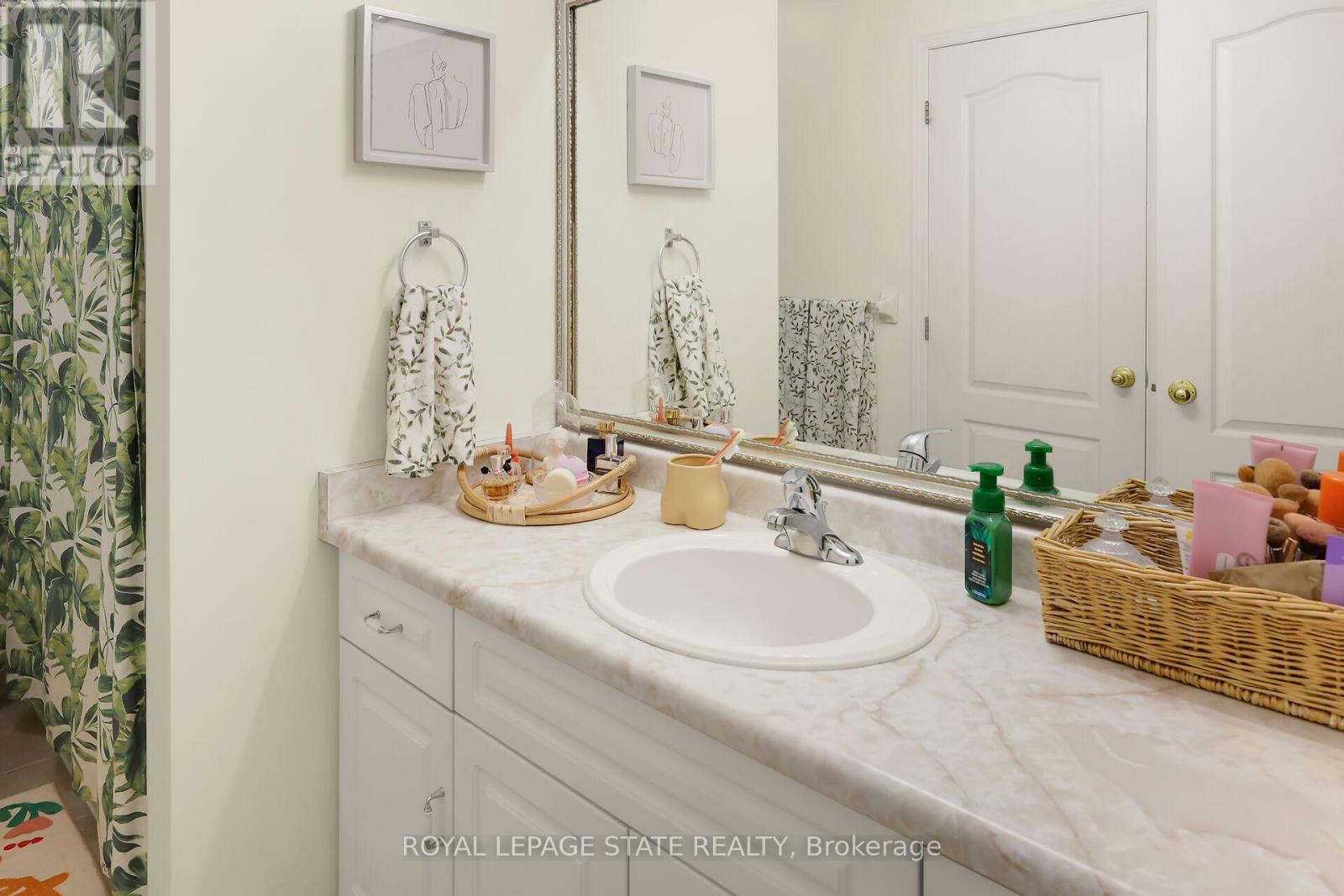 19 Beech Street, Grimsby, Ontario  L3M 5L9 - Photo 28 - X12628440