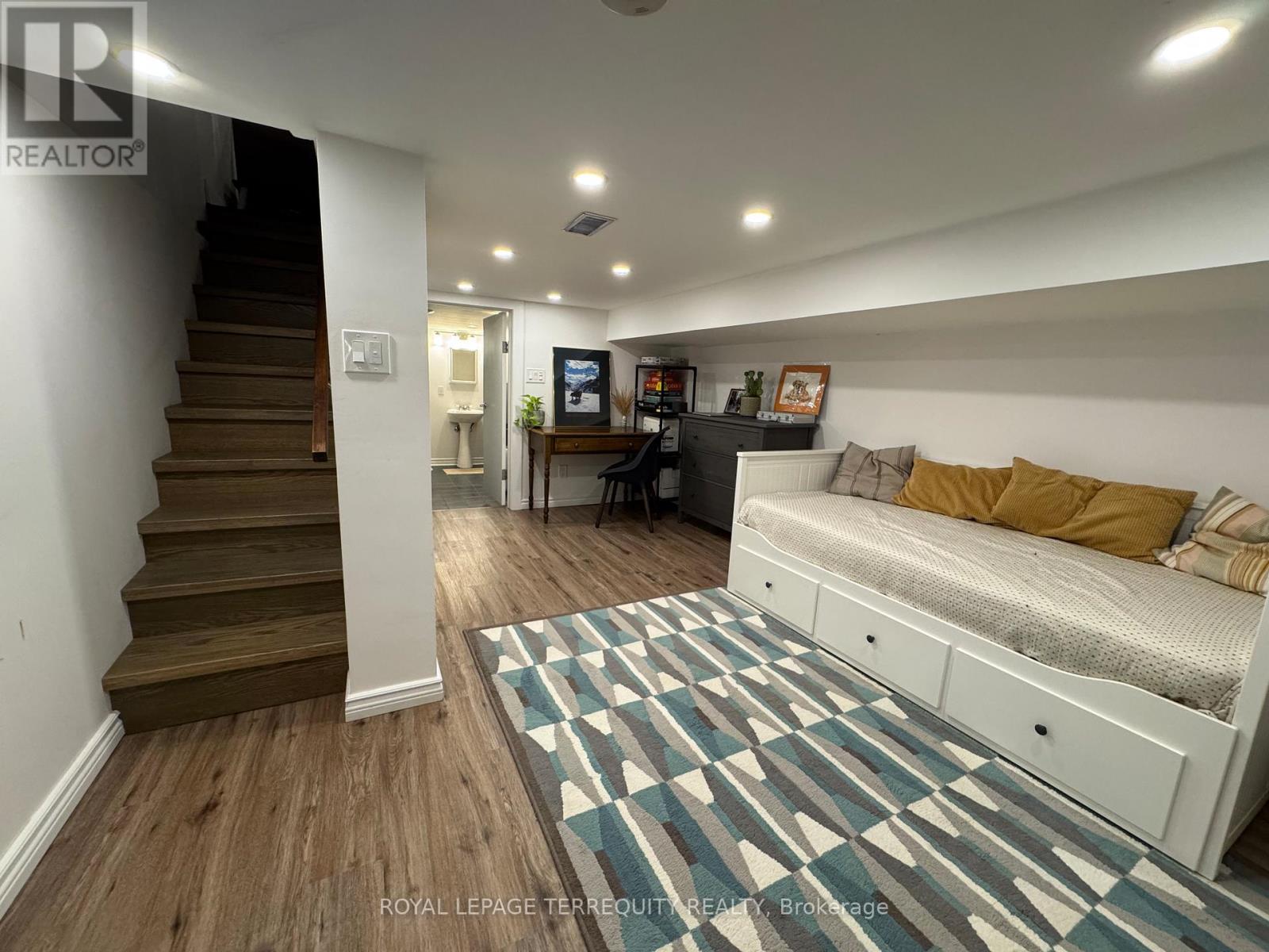 388 Ashdale Avenue, Toronto, Ontario  M4L 2Z2 - Photo 14 - E12627670