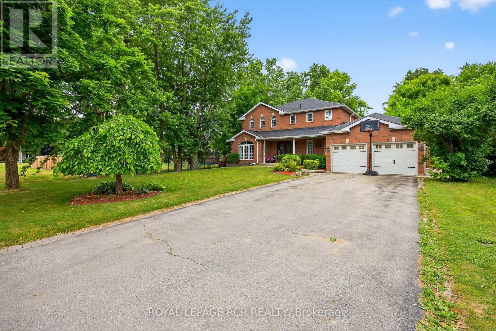 2 Dungey Crescent, New Tecumseth, Ontario  L9R 1X5 - Photo 2 - N12247391