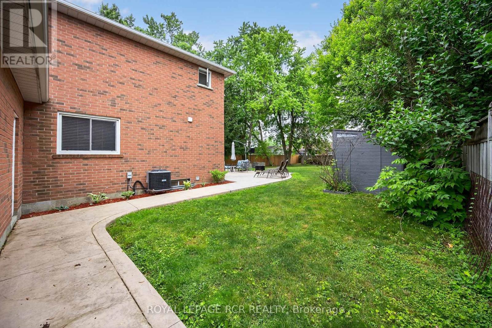 2 Dungey Crescent, New Tecumseth, Ontario  L9R 1X5 - Photo 45 - N12247391