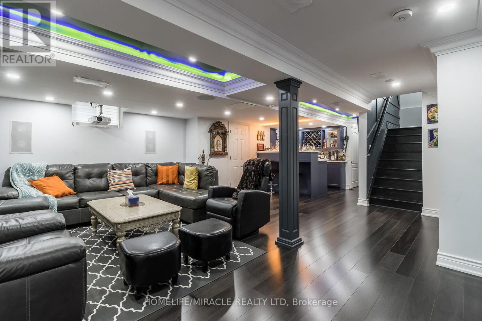 20 Palmvalley Dr Drive, Brampton, Ontario  L6P 2V4 - Photo 9 - W12627986