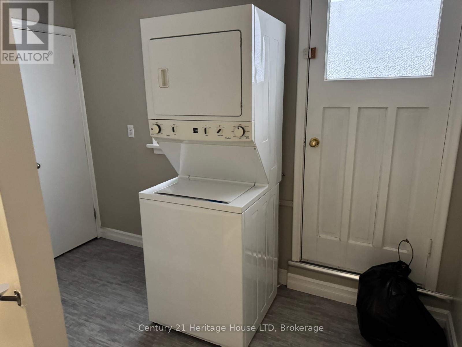 2nd Floor - 3822 Dominion Road, Fort Erie, Ontario  L0S 1N0 - Photo 12 - X12420007