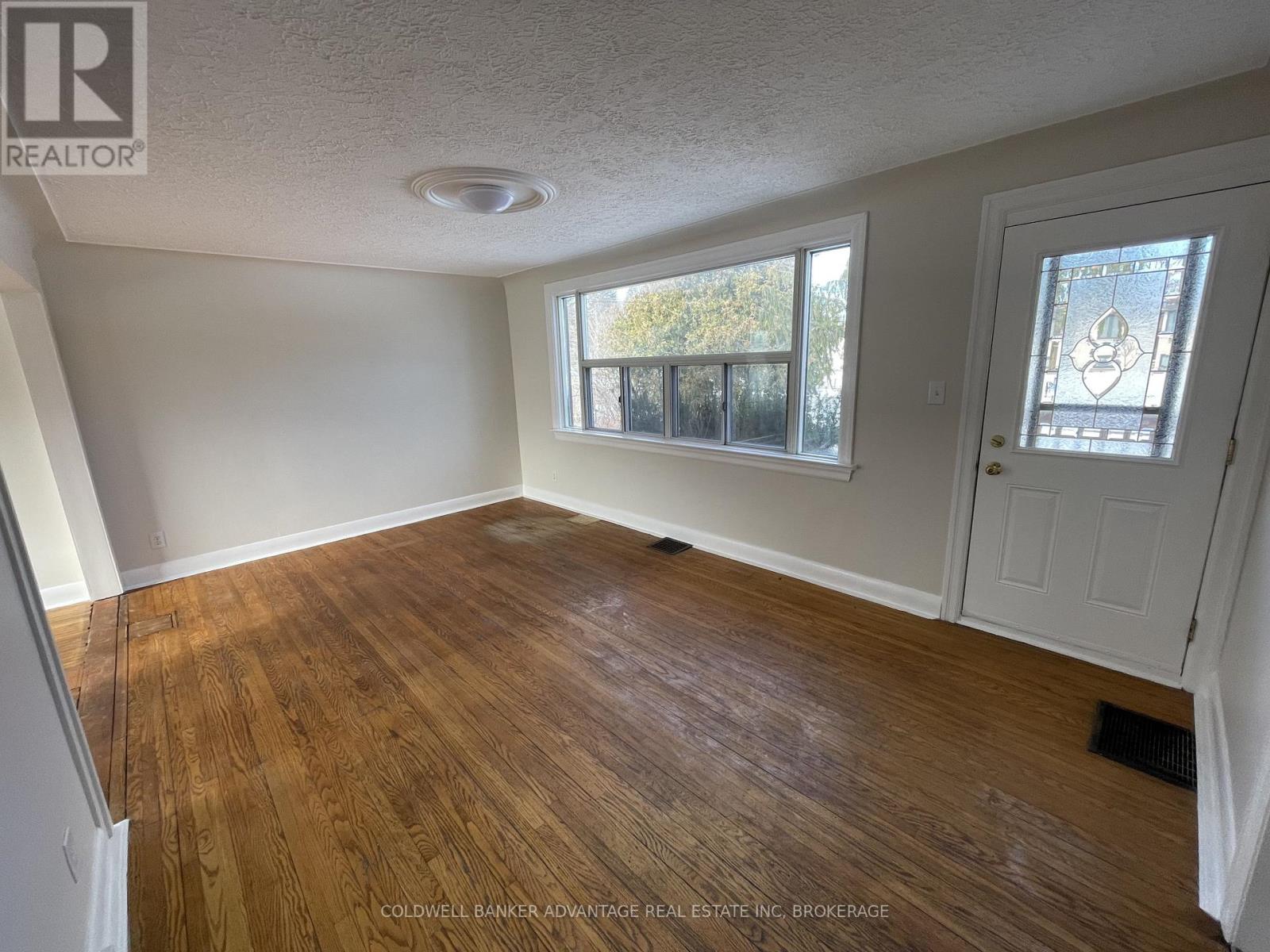 565 Fitch Street, Welland (West Welland), Ontario  L3C 4X2 - Photo 7 - X12511802