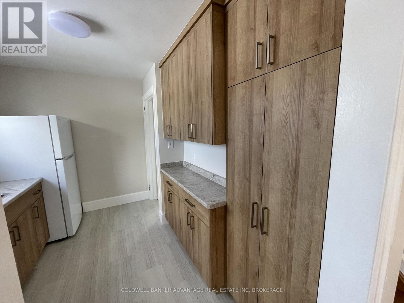 565 Fitch Street, Welland (West Welland), Ontario  L3C 4X2 - Photo 5 - X12511802