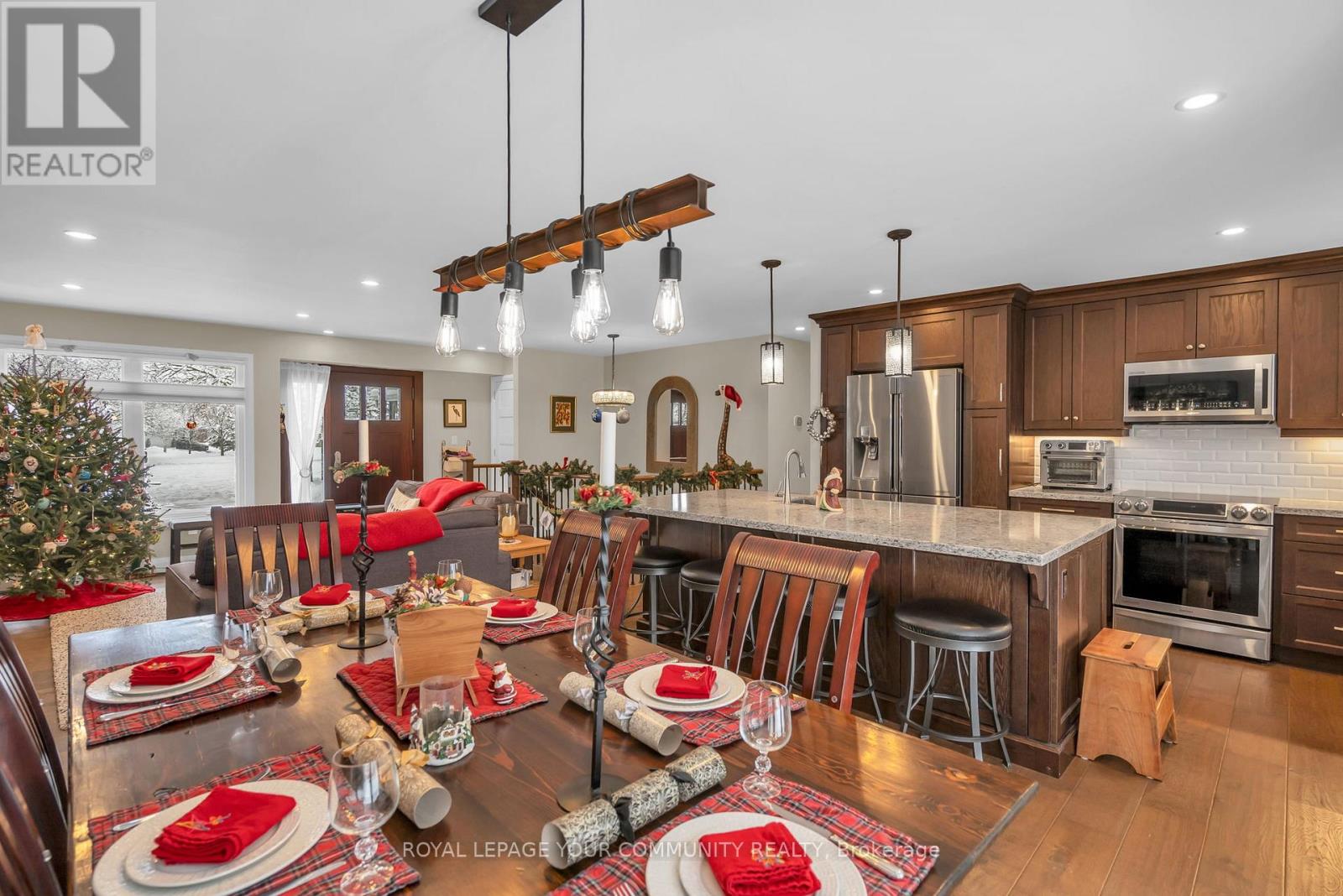 11 Summit Crescent, East Gwillimbury, Ontario L9N 1C1 - Photo 16 - N12628368