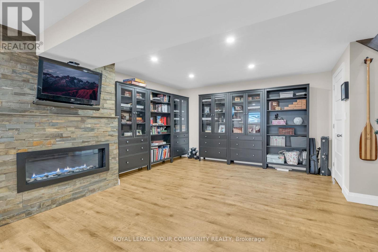 11 Summit Crescent, East Gwillimbury, Ontario L9N 1C1 - Photo 27 - N12628368