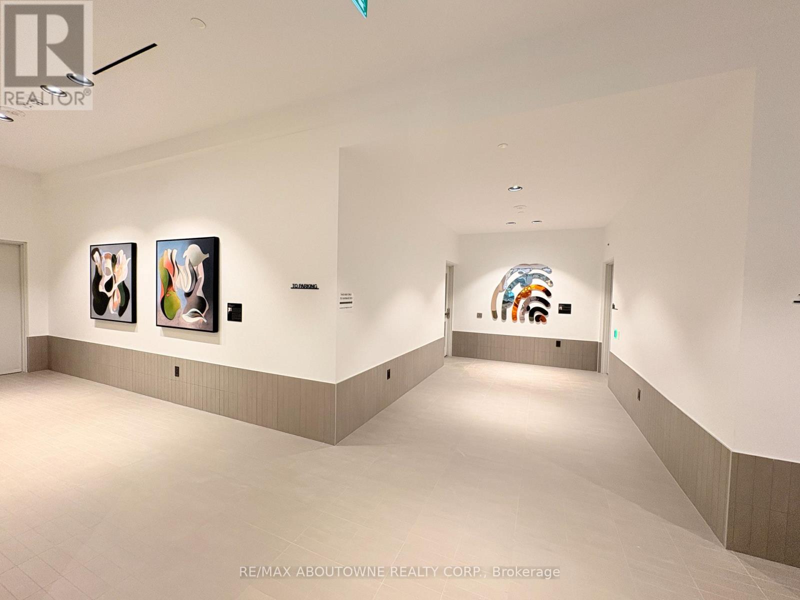 3401 - 395 Square One Drive, Mississauga, Ontario L5B 0P6 - Photo 26 - W12627954