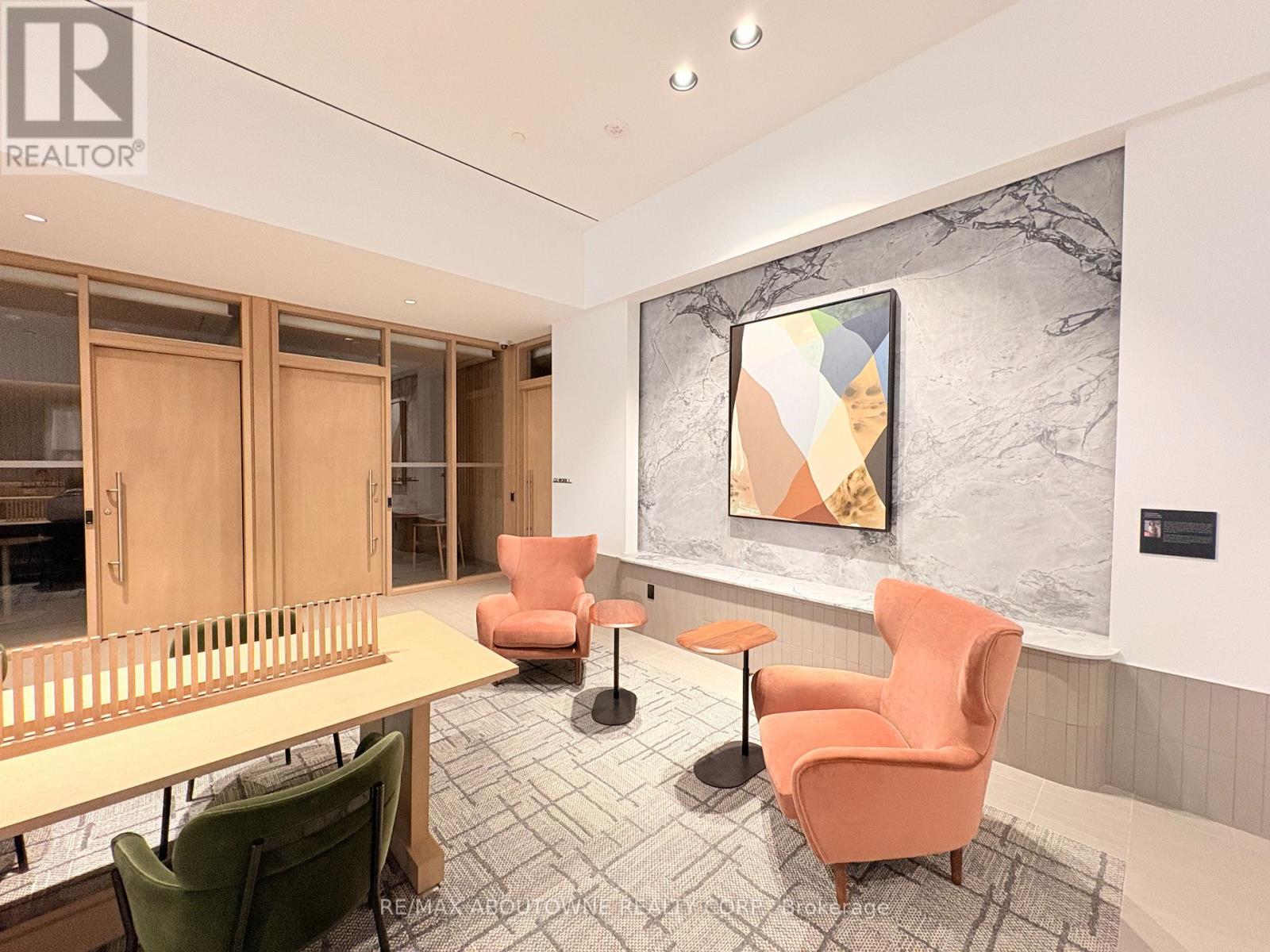 3401 - 395 Square One Drive, Mississauga, Ontario L5B 0P6 - Photo 28 - W12627954