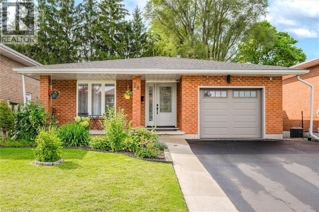 26 LORRAINE Drive, Cambridge, Ontario