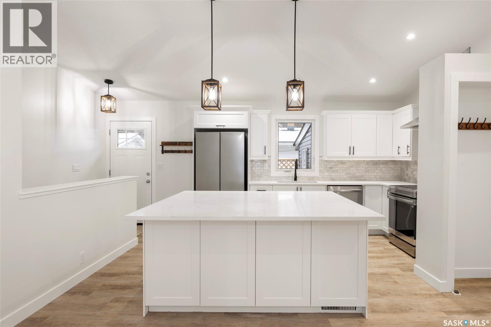 78 Sunset Drive, Regina, Saskatchewan  S4S 2R7 - Photo 6 - SK025512