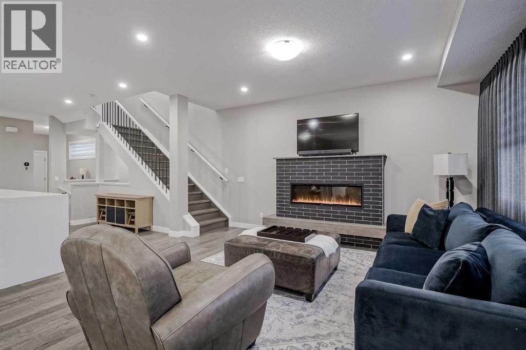 73 Magnolia Terrace Se, Calgary, Alberta T3M 2X4 - Photo 6 - A2272887