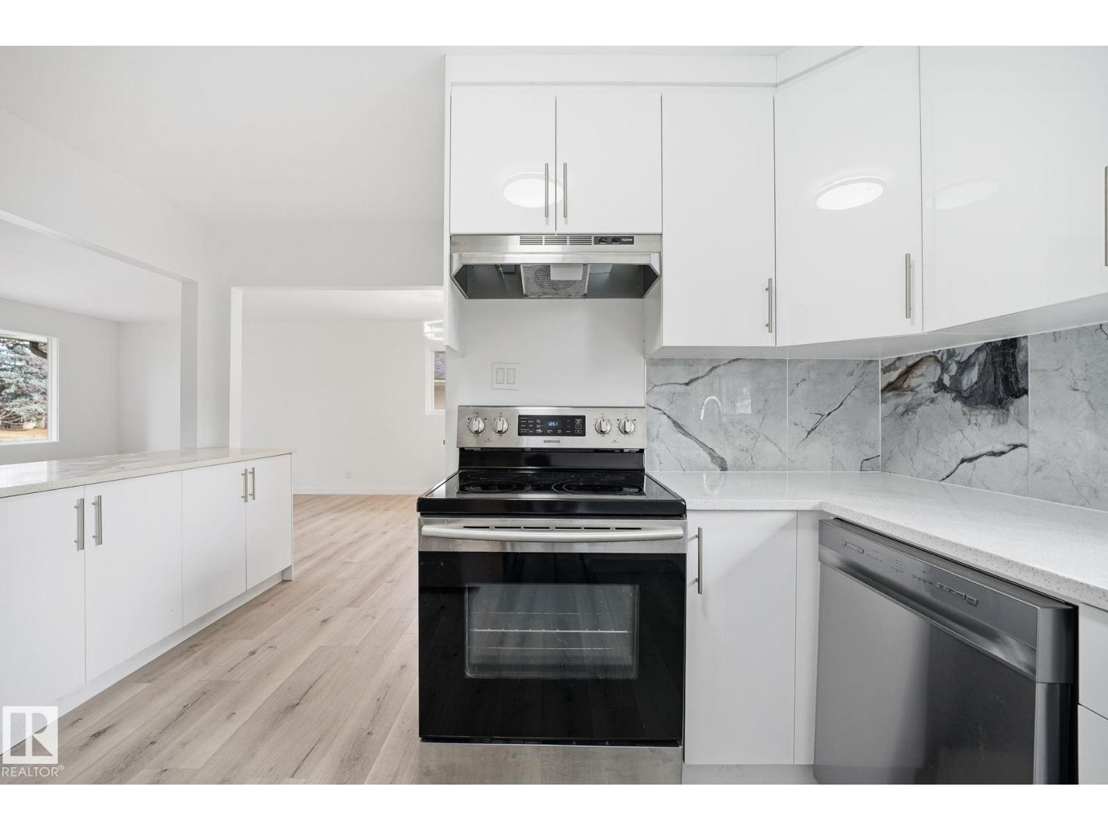 14719 87 Av Nw, Edmonton, Alberta  T5R 4E5 - Photo 8 - E4467968