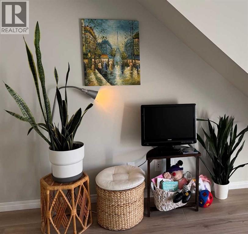 214 Mckenzie Towne Lane Se, Calgary, Alberta T2Z 0C4 - Photo 10 - A2245876