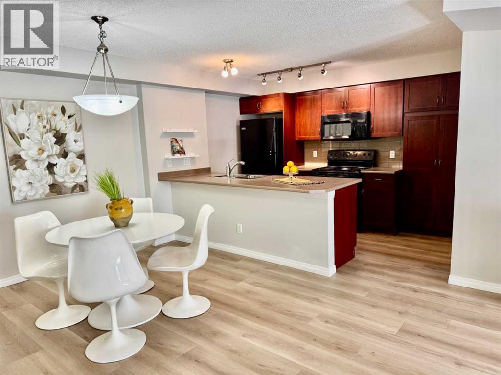 214 Mckenzie Towne Lane Se, Calgary, Alberta T2Z 0C4 - Photo 3 - A2245876