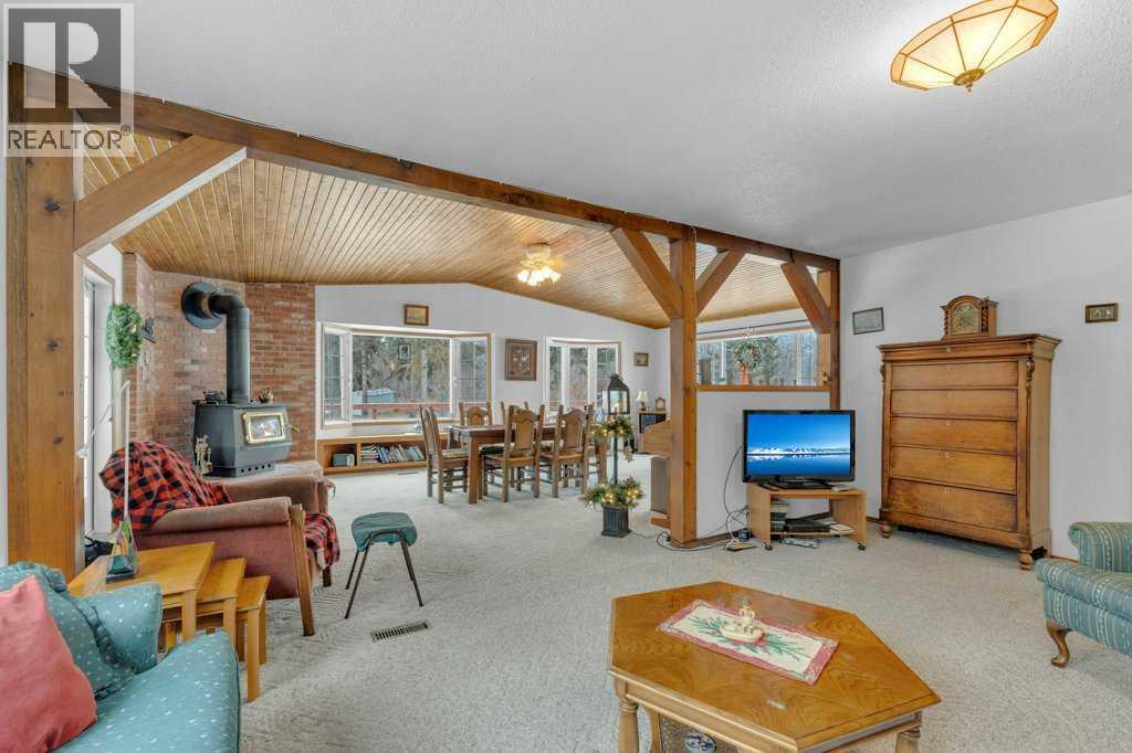 425016 Range Road 250, Rural Ponoka County, Alberta  T4J 1R4 - Photo 14 - A2273405