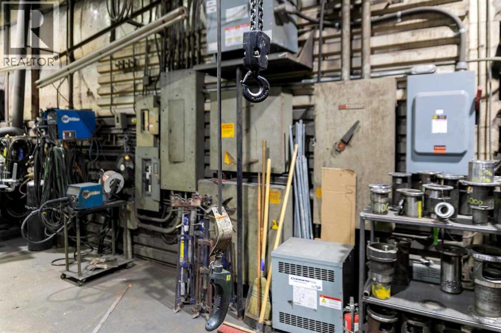 5013 48 Street, Camrose, Alberta  T4V 1L9 - Photo 45 - A2274466