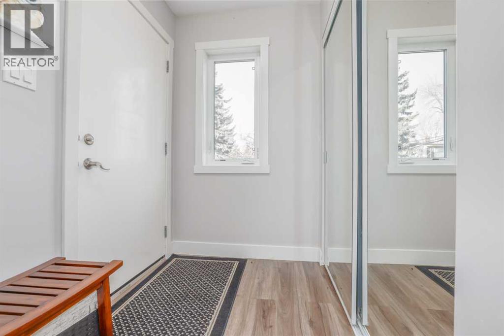 25 Highwood Place Nw, Calgary, Alberta T2K 2B9 - Photo 23 - A2270274