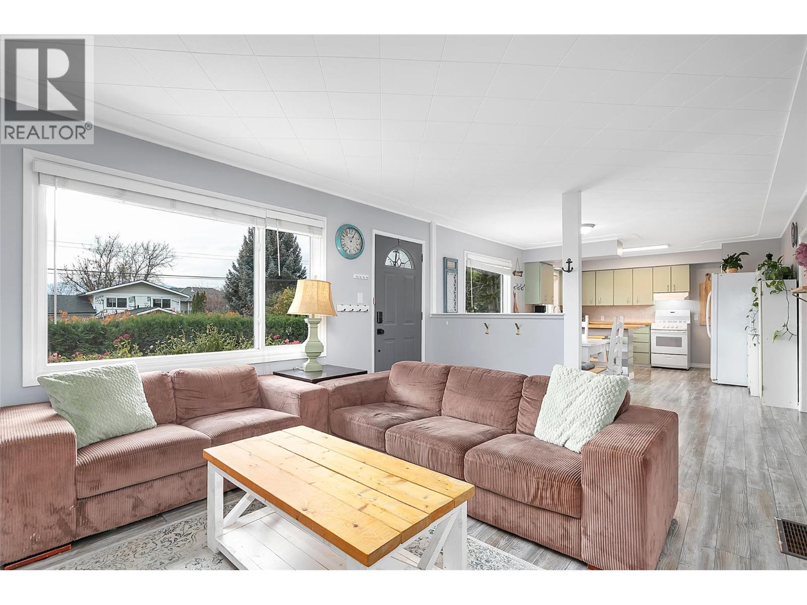 4142 San Clemente Avenue, Peachland, British Columbia  V0H 1X7 - Photo 15 - 10369069