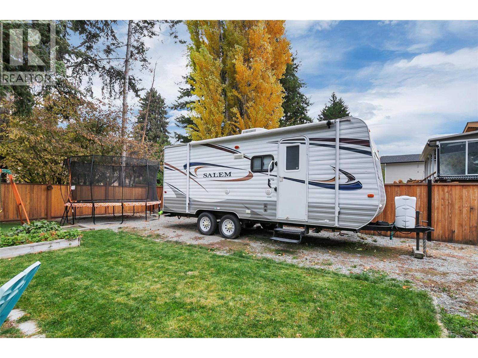 4142 San Clemente Avenue, Peachland, British Columbia  V0H 1X7 - Photo 64 - 10369069