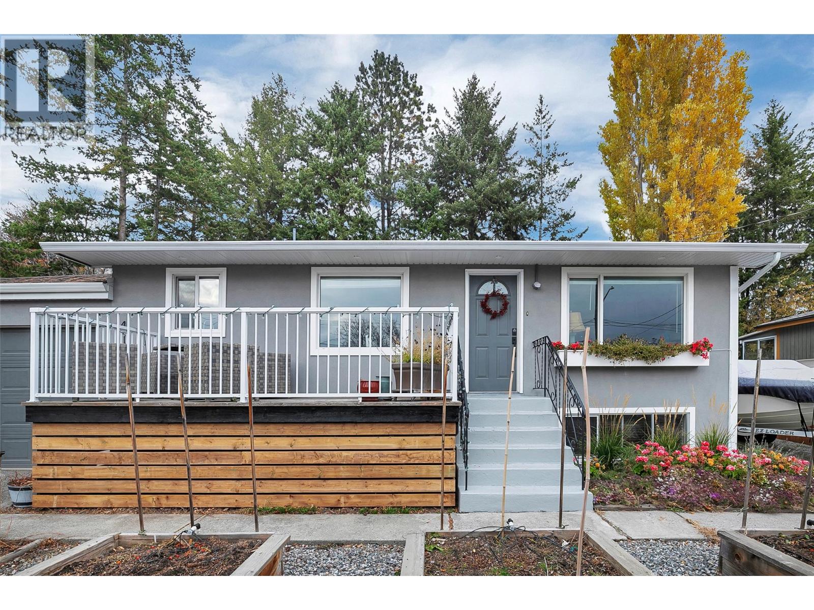 4142 San Clemente Avenue, Peachland, British Columbia  V0H 1X7 - Photo 75 - 10369069