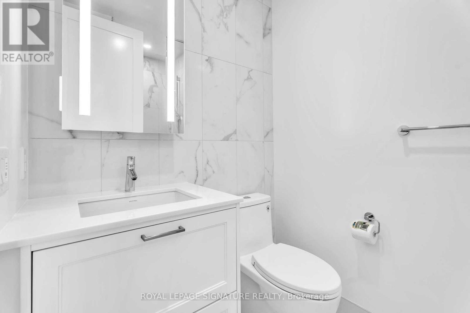 805 - 397 Royal Orchard Boulevard, Markham, Ontario  L3T 0H3 - Photo 28 - N12628464