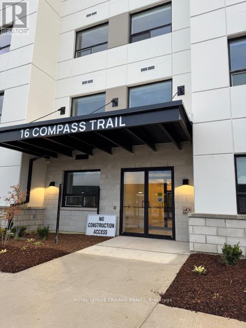 204 - 16 Compass Trail, Central Elgin, Ontario  N5L 0B4 - Photo 3 - X12617148